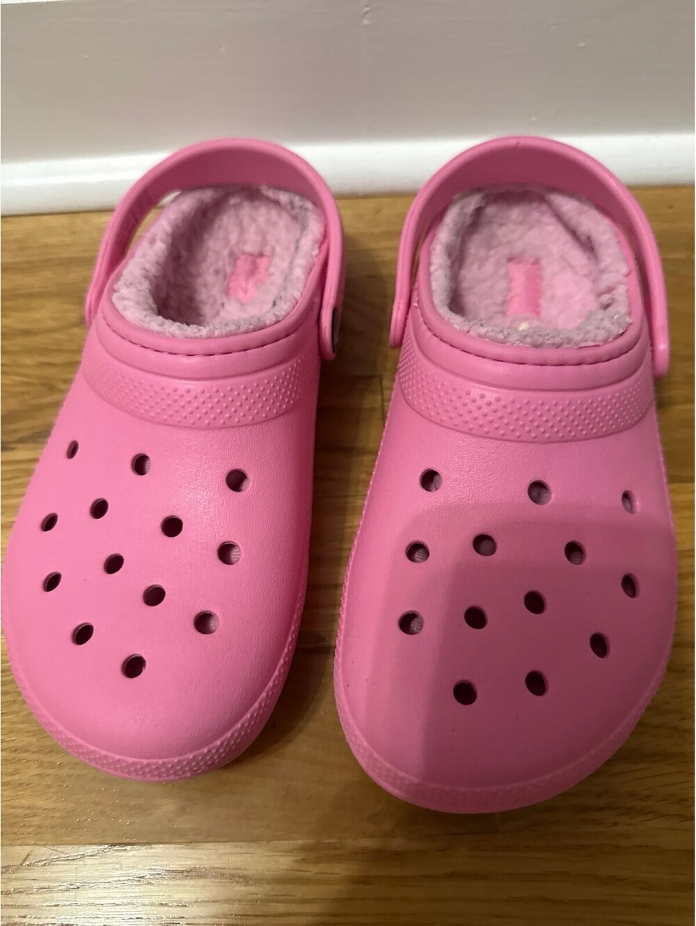 Crocs Pink with Fur Fuzzy Lining Size J4